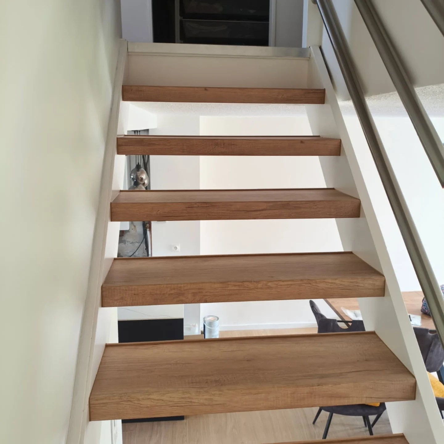 Escalier bois sur mesure, réalisation Menuiserie Winne