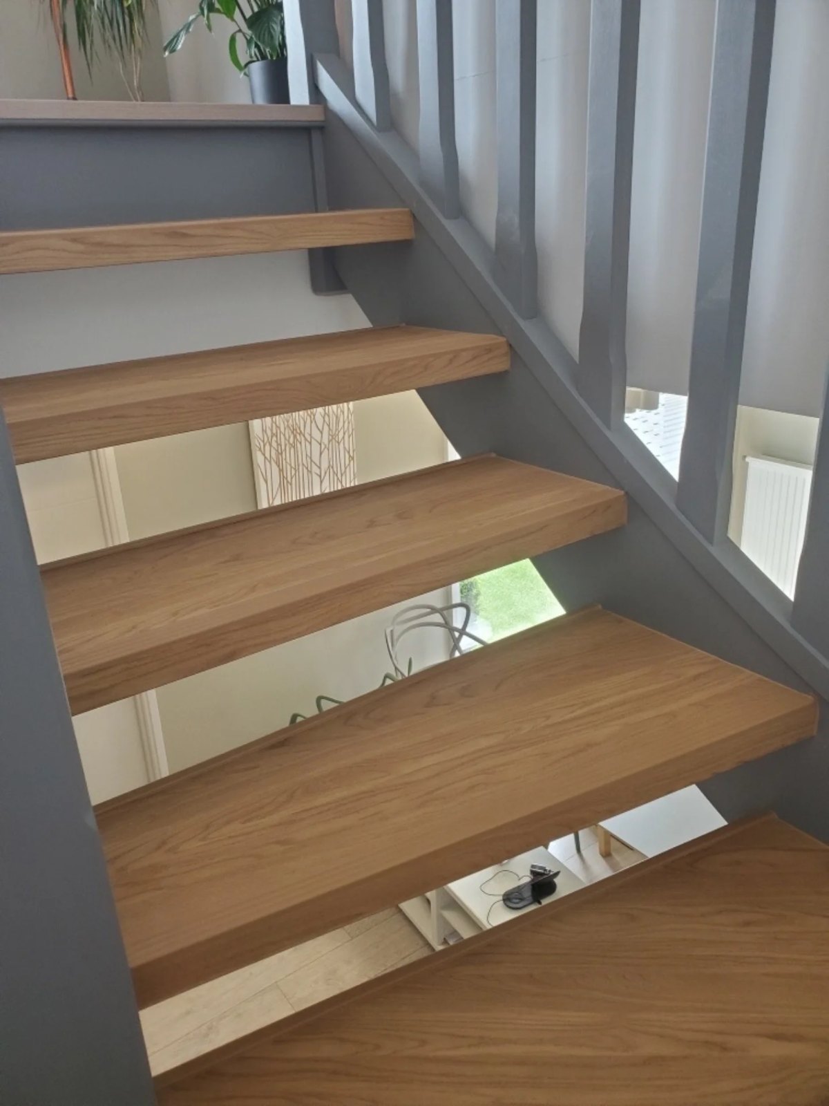 Renovation escalier marches bois, réalisation Menuiserie Winne